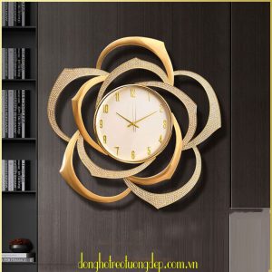 Đồng hồ treo tường trang trí hoa hồng mẫu cao cấp DHD158